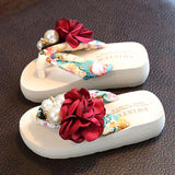 Girls fashion beach shoes with sandals