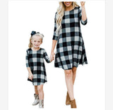 Family Matching Three-quarter Sleeves Chequered Parent-child Dress