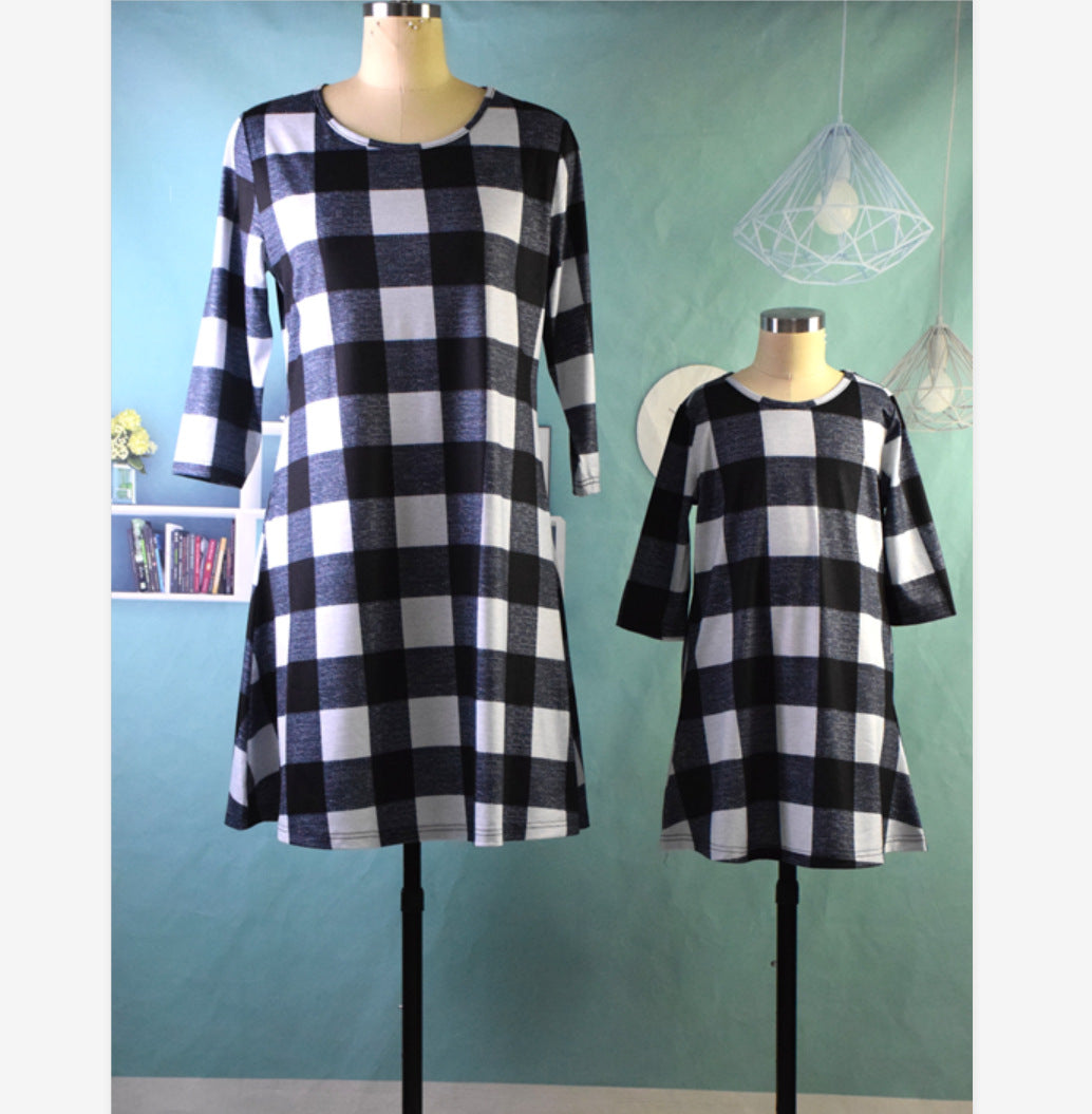 Family Matching Three-quarter Sleeves Chequered Parent-child Dress