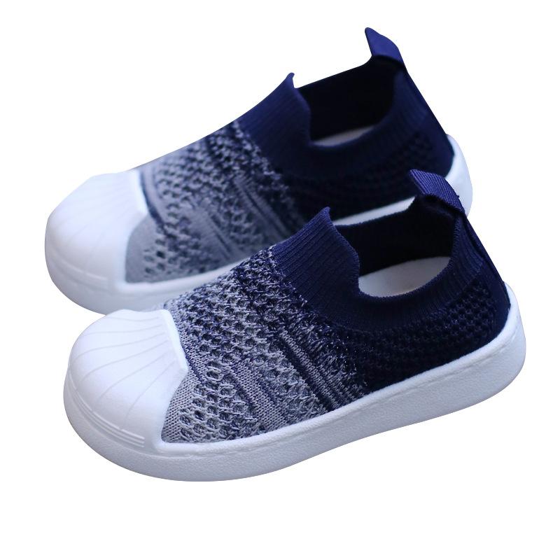 Boys and Girls with Soft Soles and Breathable Flying Shoes