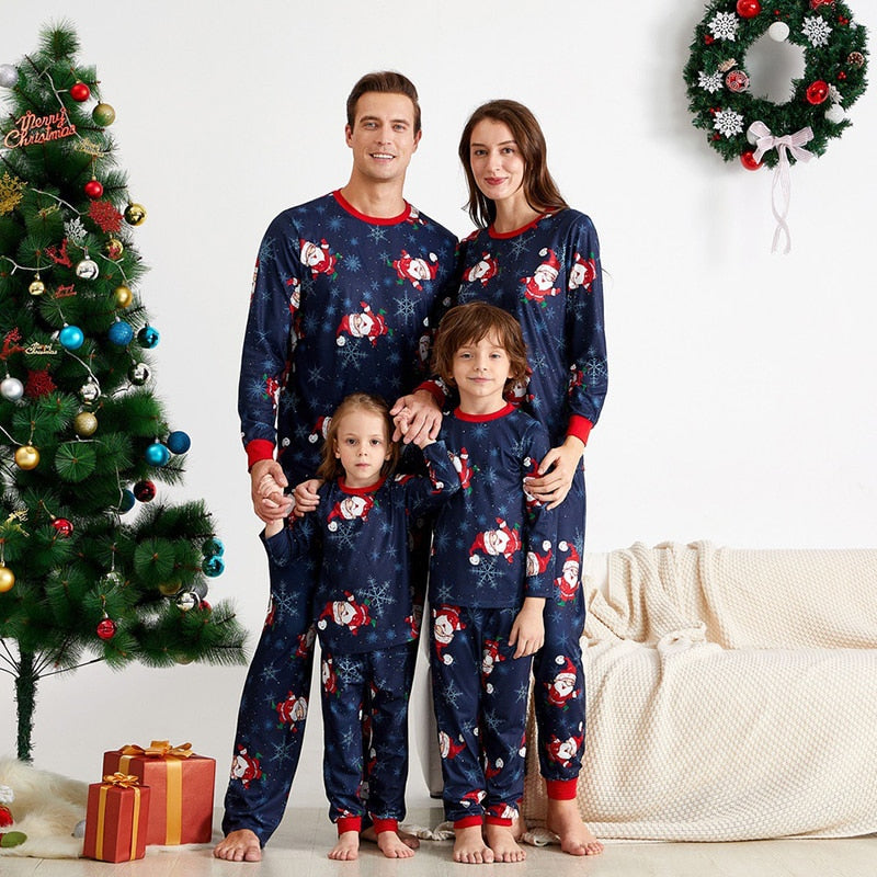 Fashion Family Matching Christmas Pajamas New Year Mom Daughter Daddy Baby