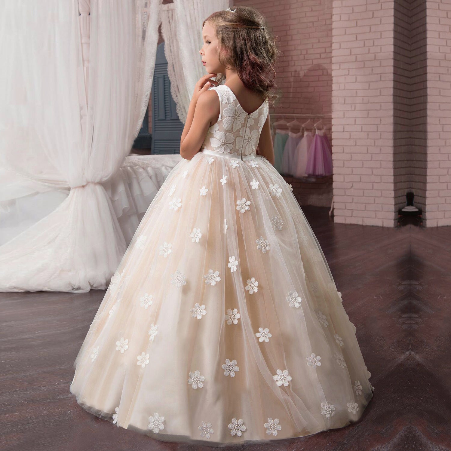 Kid Girls Pompous Lace Performance Princess Wedding Dresses