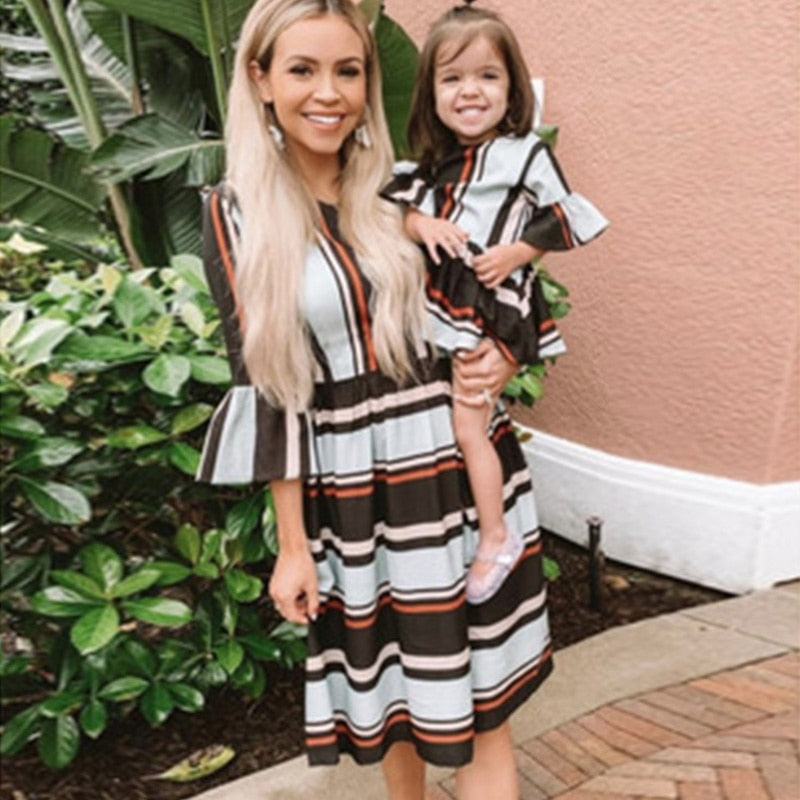 Family Matching Mother Daughter Autumn Ruffle Sleeve Loose Dress