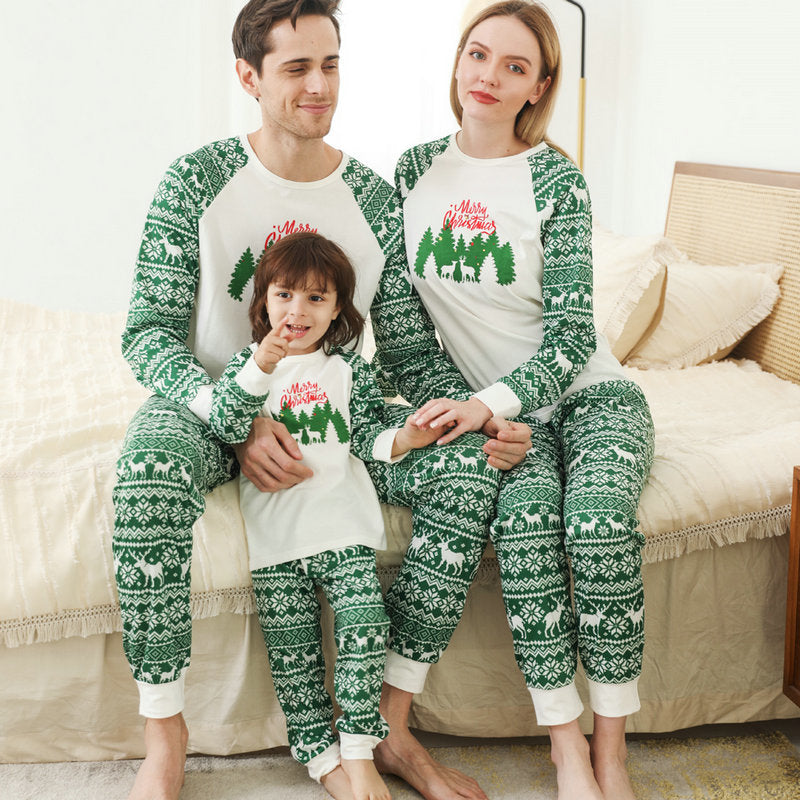 Family Matching Merry Christmas Tree Printed Pajamas Sleepwear
