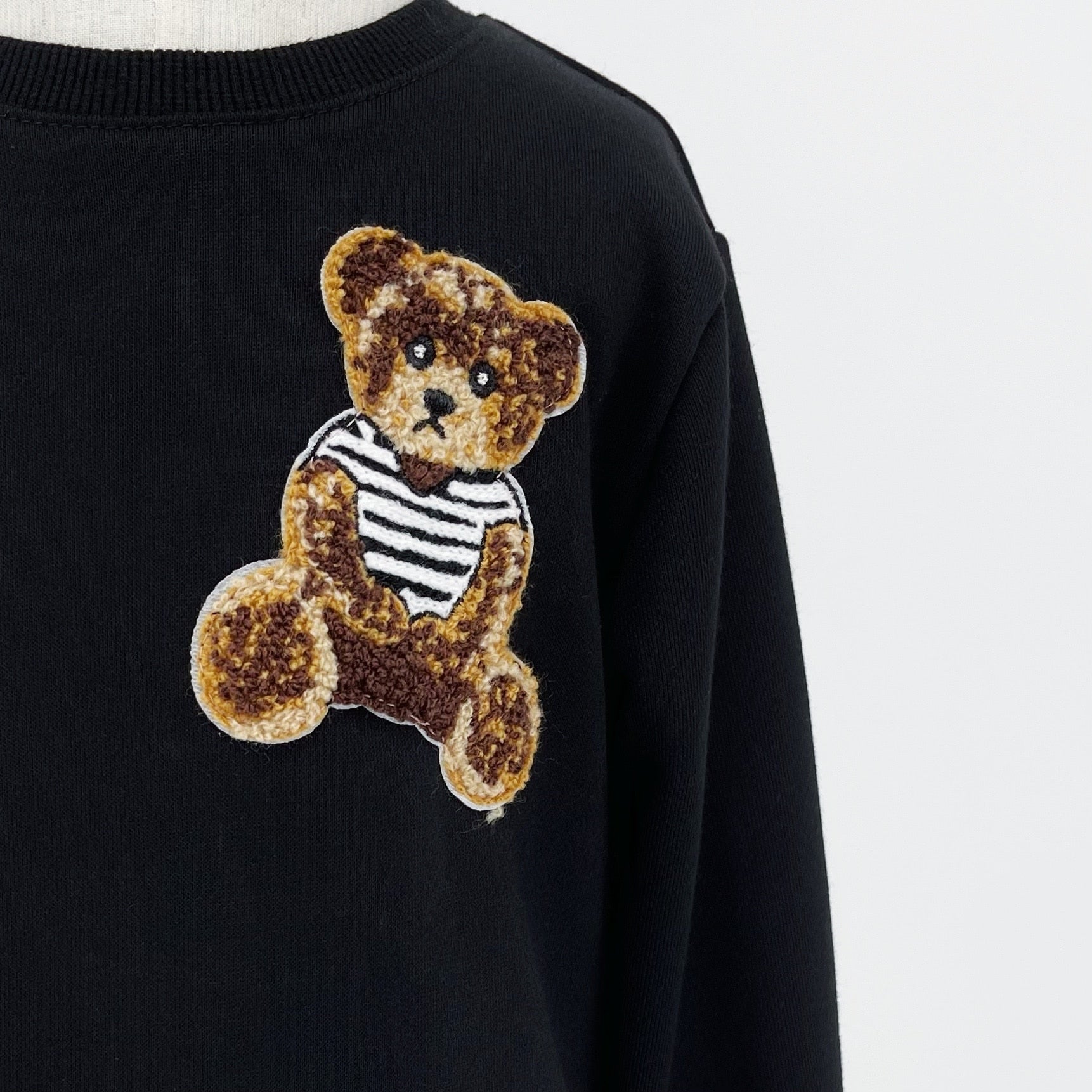 Family Matching Bear Embroidery Sweatshirt Pullover