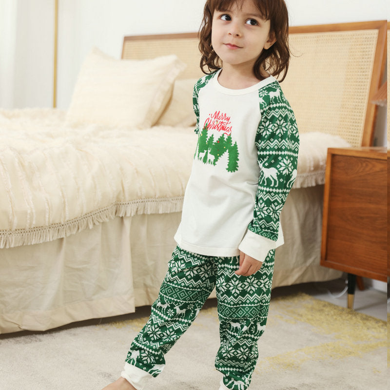 Family Matching Merry Christmas Tree Printed Pajamas Sleepwear