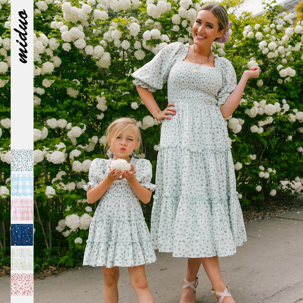Family Matching Mother Daughter Floral Digital Print Pleated Square Dresses