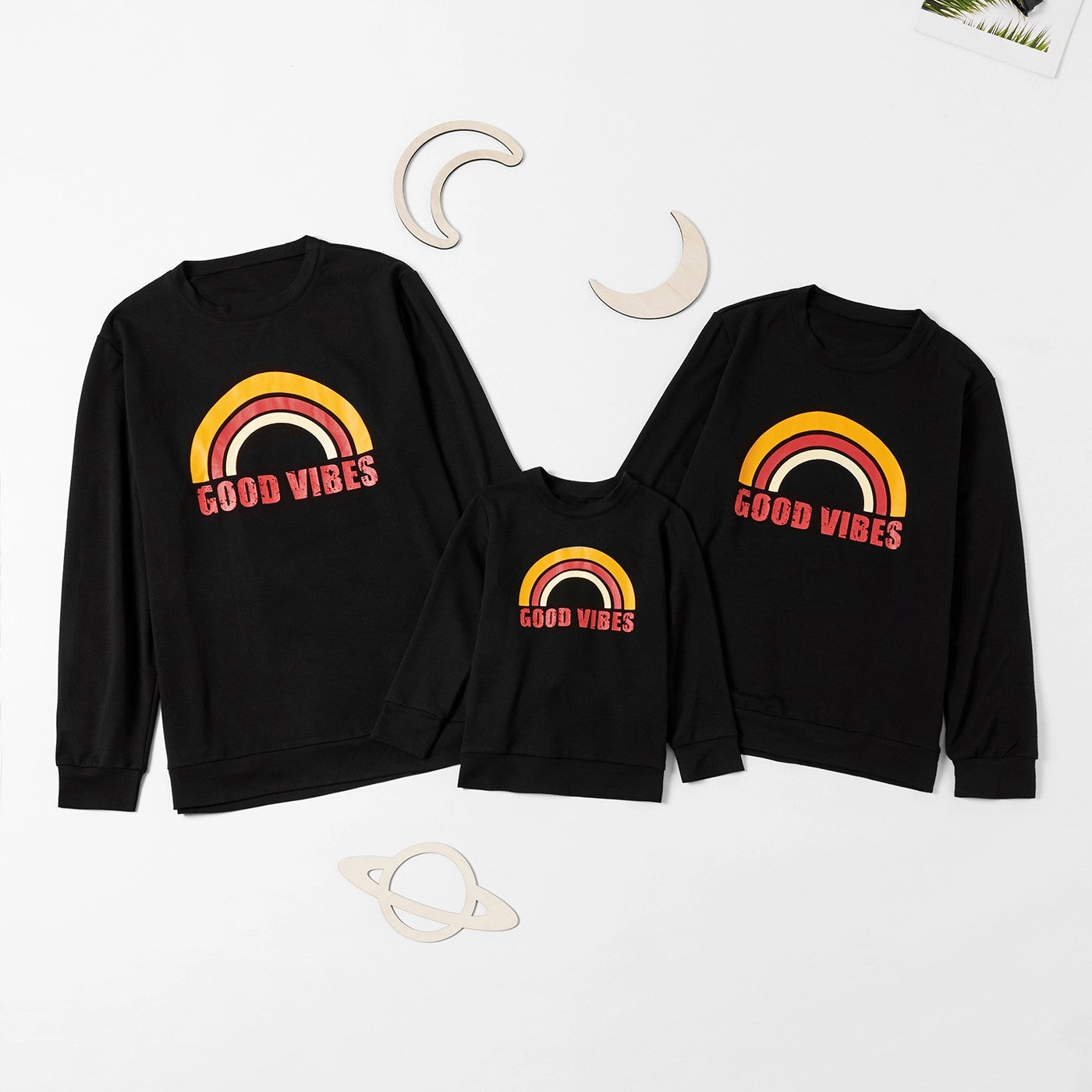 Family Matching Solid Color Rainbow Letter Print Sweatshirt