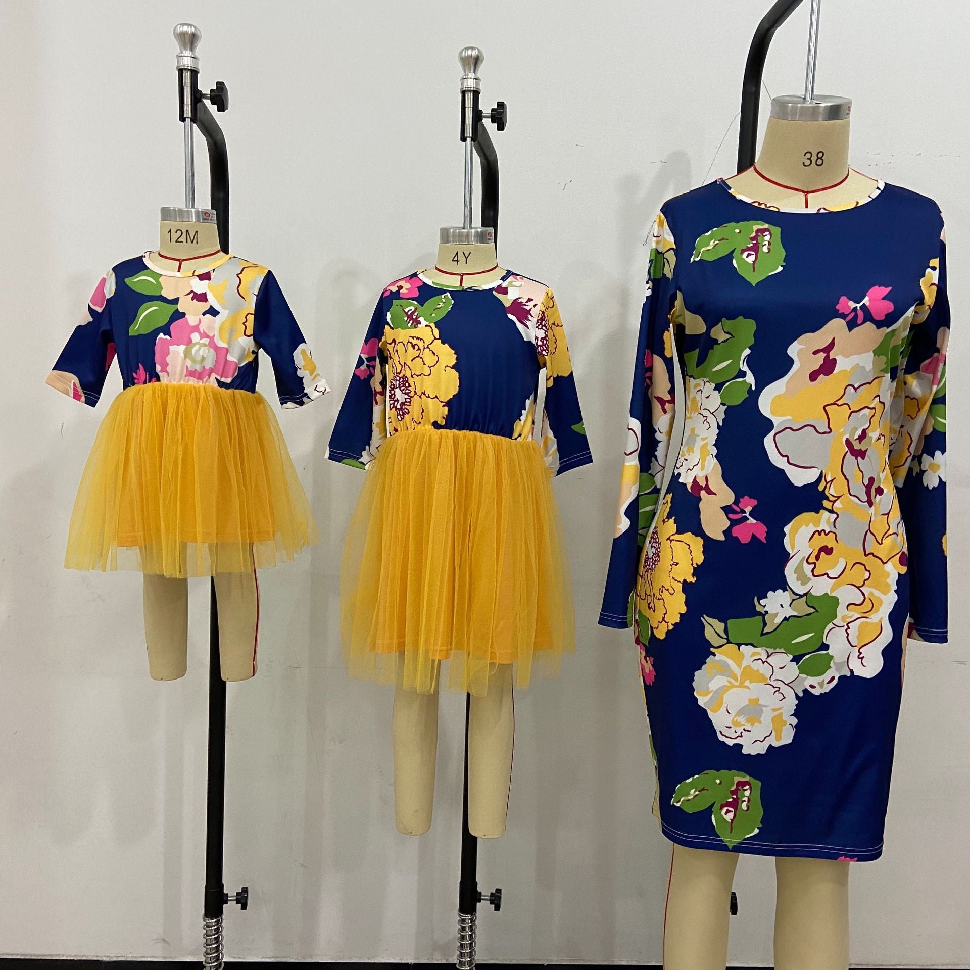 Family Matching Floral Print Mother Daughter Dress