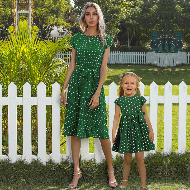Family Matching Mother Daughter Long Wave Point Holiday Elegant Dresses