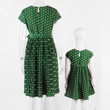 Family Matching Mother Daughter Long Wave Point Holiday Elegant Dresses