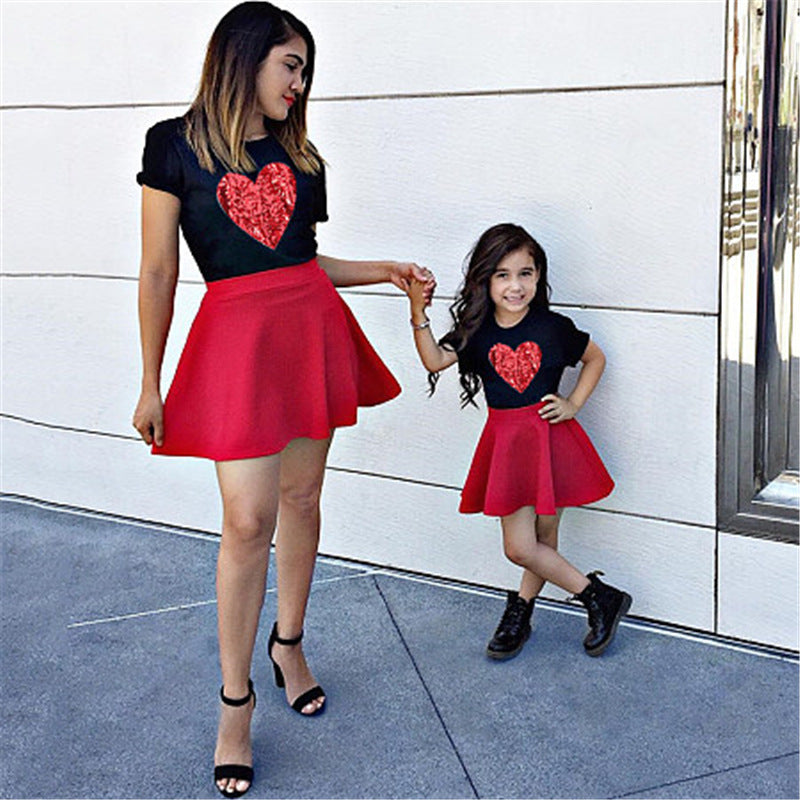 Family Matching Summer Short Sleeve Heart Print Dresses