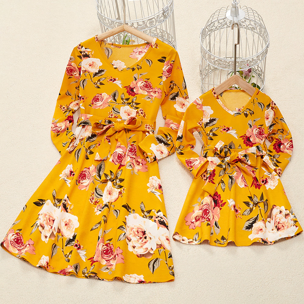 Family Matching Parent-Child Fashion Floral V-Neck Dresses